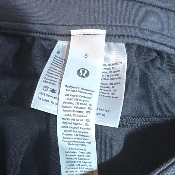 Lululemon Women's Black Softstreme High-Rise Shorts - 4” - Picture 5 of 5